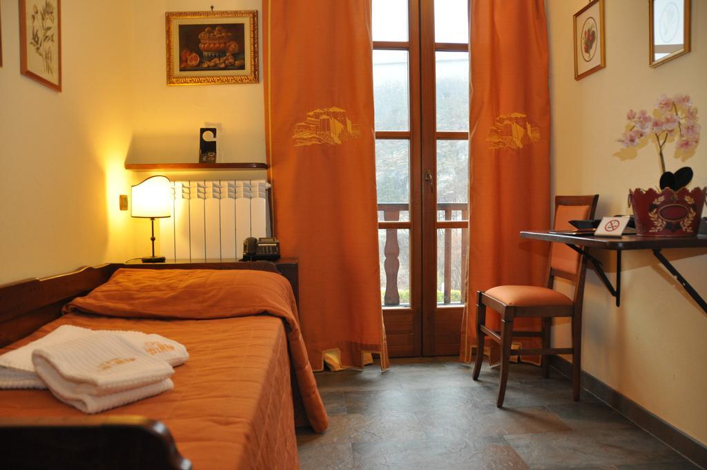 Albergo Del Forte Exilles Room photo